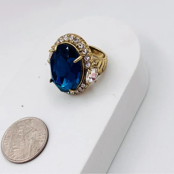 Heidi Daus Crystal Ring - Size 7 firm price - Picture 7 of 8